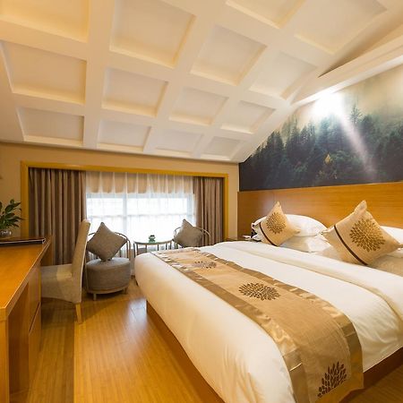 Yiwu Quan Ji Hotel Иу Экстерьер фото